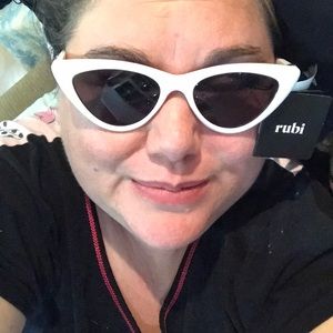 - New Women’s cotton on Rubi white cat eye sunglasses